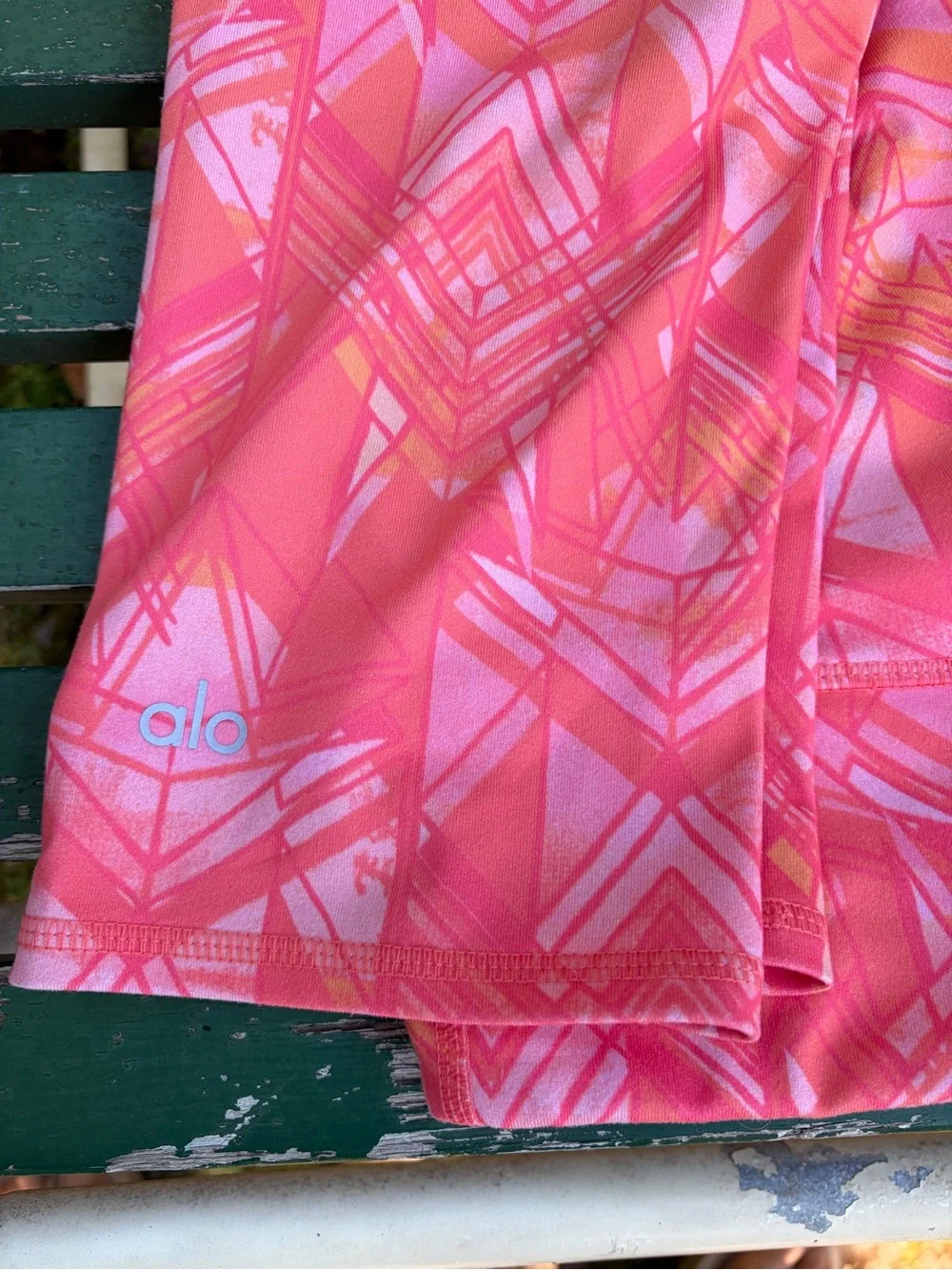ALO Yoga Pink & Coral Geometric Active Skirt